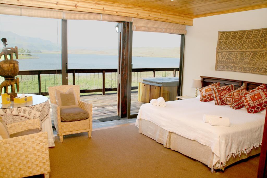 Sani Valley Nature Lodges Himeville Phòng bức ảnh